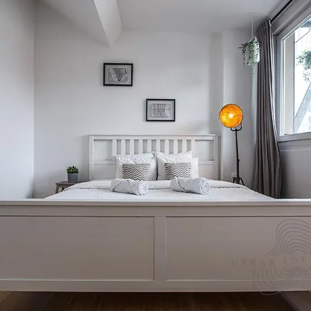 Urban Loft // Center // Location Apartman *