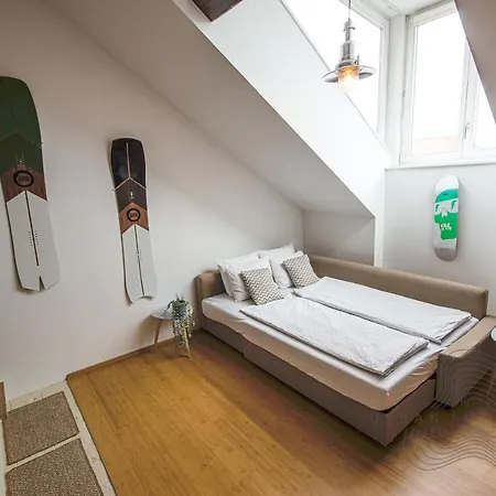 Urban Loft // Center // Location Apartman *