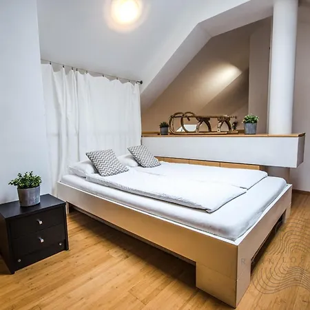 Urban Loft // Center // Location Villach