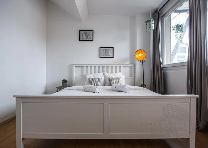 Urban Loft // Center // Location Apartment *