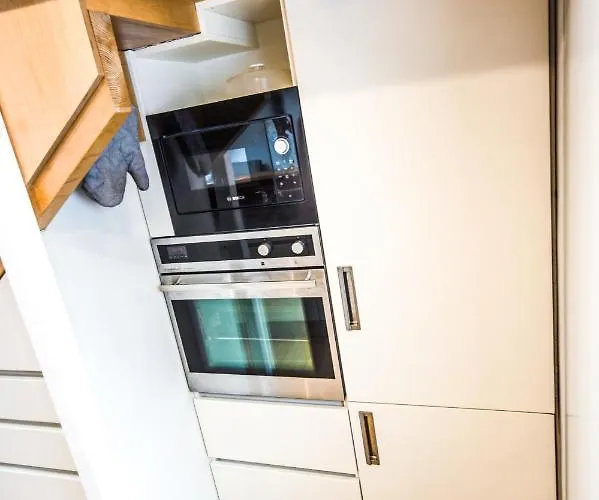 Urban Loft // Center // Location